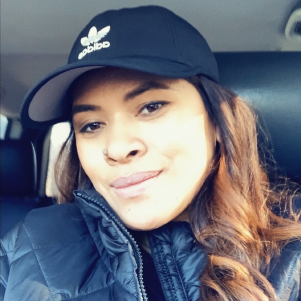 Meet your Posher, Edgaralma